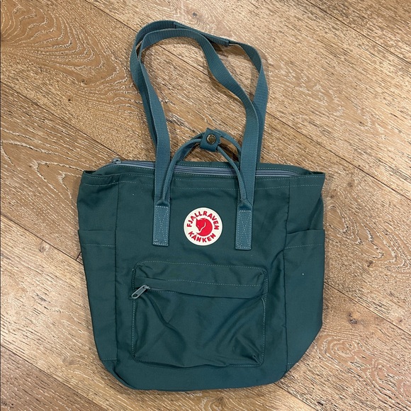 Fjallraven Kanken Forest Green Tote - Picture 1 of 8